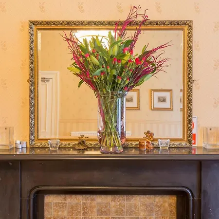 Menzies Guest House-2